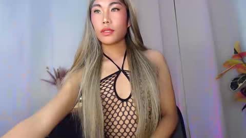 miasex980271 online show from April 1, 7:00 pm