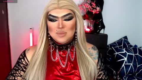 Michelle online show from November 17, 4:29 pm