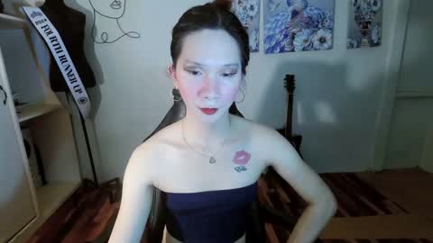 ELLA online show from February 18, 2:38 am