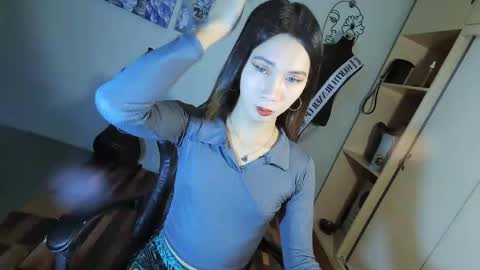 ELLA online show from March 9, 1:35 am