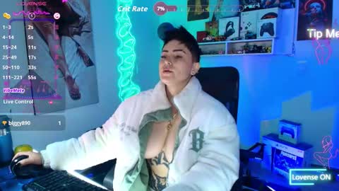 Im girl my name is Johana  online show from September 19, 10:26 pm