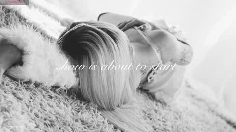 Chloe freelance model Please your thumbs up are important  online show from February 14, 11:33 pm