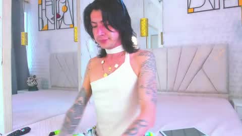 missscarlett__ online show from June 7, 9:12 pm