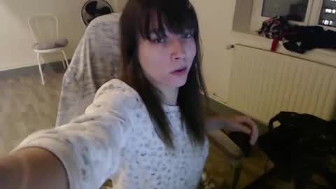 missthon online show from January 3, 12:33 am