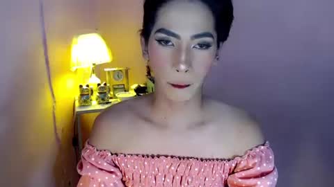 Mocha Locca  online show from January 23, 3:11 pm