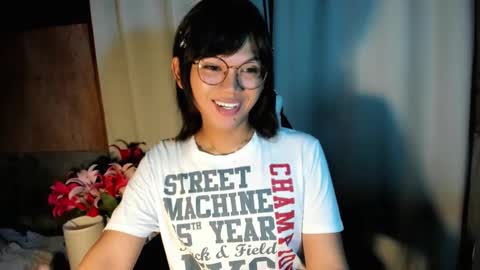 Momo online show from January 7, 12:27 pm