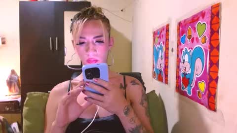 monicalimite123 online show from October 25, 11:11 pm