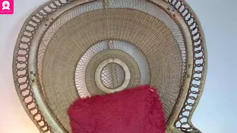 Linda Darling online show from February 4, 3:28 pm