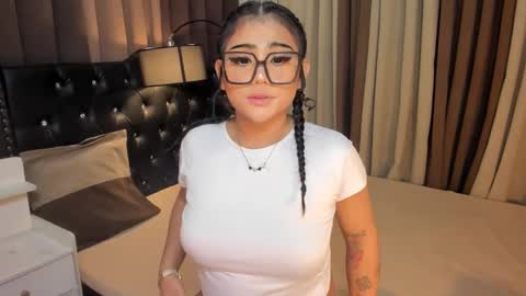 Ruthie online show from February 26, 2:26 am