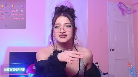 Nicky  online show from December 5, 7:03 am