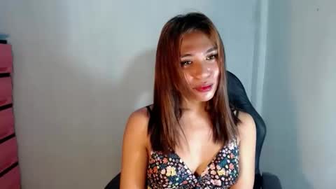 mouiline_rouge69 online show from October 21, 3:35 pm