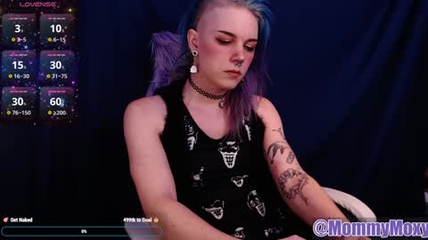 Moxy online show from February 2, 7:25 pm