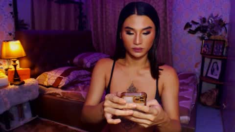 Snapshot of msasianbigcockts chatting on January 17, 11:06 am Thea online show from January 17, 11:06 am