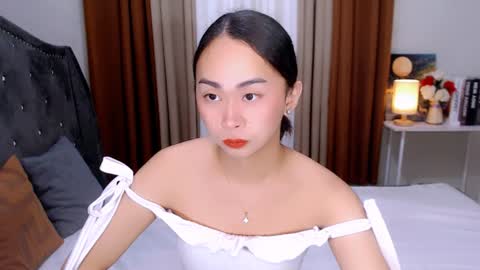 SWEET NATHALYA online show from December 6, 9:49 am