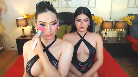 Snapshot of nayumi_edwards chatting on October 25, 12:16 am F R A N Z I A online show from October 25, 12:16 am