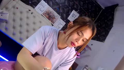 NingNing online show from January 18, 8:53 am