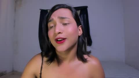 Noah online show from February 16, 5:37 pm