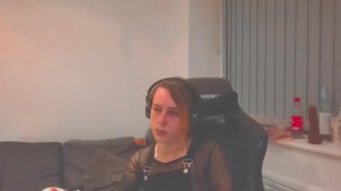 Lucy online show from December 14, 10:05 pm