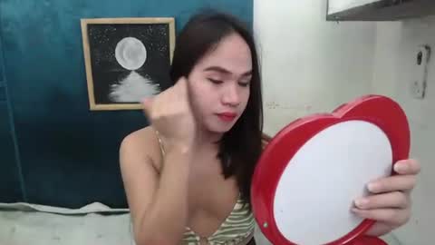 oliva_red online show from September 19, 9:04 am
