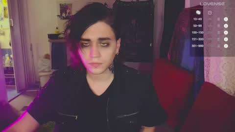 In bio online show from December 21, 10:26 pm