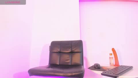 party_star_trans online show from February 12, 9:32 pm