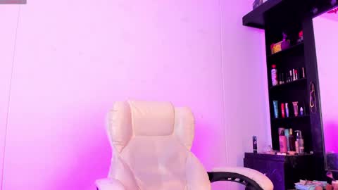 Paulett  online show from March 8, 3:06 am