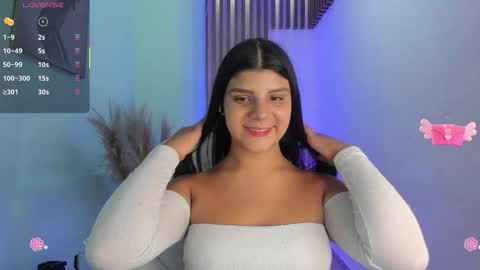 Paulina Belle online show from December 5, 3:07 pm