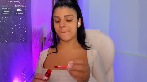 Paulina Belle online show from June 1, 1:24 pm