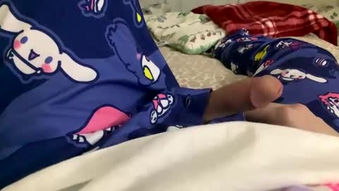 Mia online show from March 2, 6:48 am