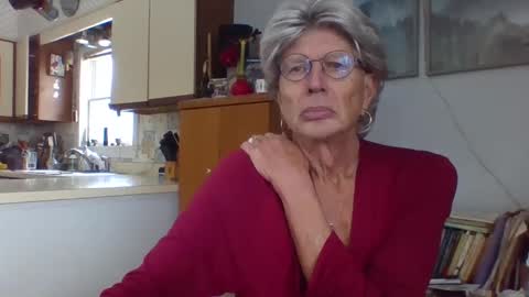 Snapshot of phillipa1023 chatting on January 19, 4:36 pm phillipa online show from January 19, 4:36 pm