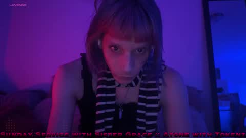 pixie_praxis online show from January 13, 7:11 am