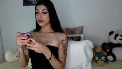 Sophie online show from November 11, 4:47 am