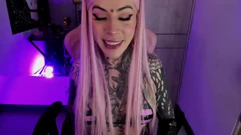 punkyfoxx online show from September 10, 6:18 pm