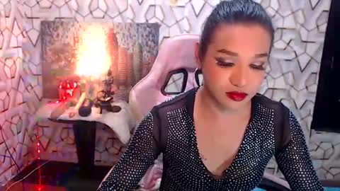 Queen Agatha online show from February 5, 2:44 pm