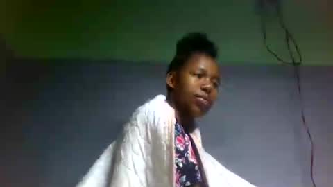 razafyela online show from July 28, 6:20 pm