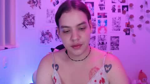 Snapshot of reiko_doll chatting on October 30, 2:43 am REIKO online show from October 30, 2:43 am