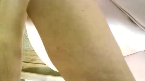 Renee Nicole online show from January 9, 11:15 am