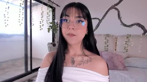 Rose online show from November 1, 2:58 pm