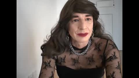 Snapshot of sabry_98 chatting on December 4, 9:12 am Sabrina online show from December 4, 9:12 am