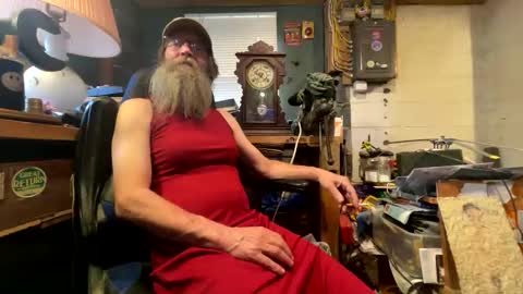 safety_fist online show from February 24, 9:41 pm