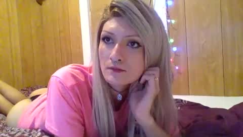 Snapshot of sailaway9694 chatting on September 12, 10:11 am DestinyMagick online show from September 12, 10:11 am
