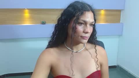 Scarlet Dream online show from March 3, 8:07 pm