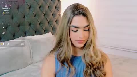 scarleth_sweety online show from September 17, 1:10 am