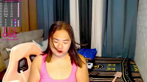 scarlette online show from September 19, 3:12 am