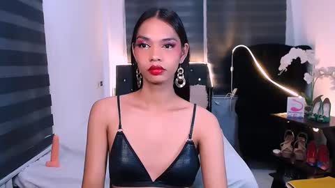 scarlette online show from February 18, 9:54 am