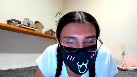 Nip online show from July 28, 7:39 pm
