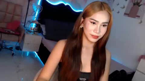 Vanessa online show from December 19, 4:23 pm