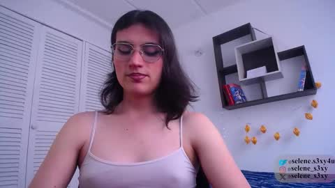 selene_s3xy online show from November 16, 8:41 pm