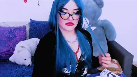 Snapshot of sexxx_queen chatting on February 10, 3:57 am sexxx_queen online show from February 10, 3:57 am