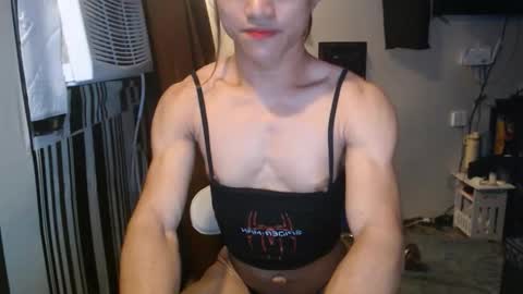 sexystrongcum online show from November 15, 9:40 am